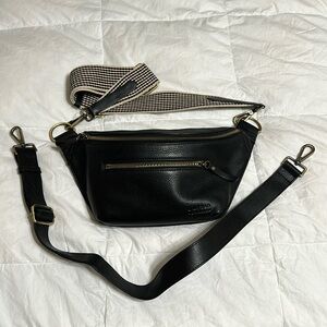 O MY BAG AMSTERDAM. Black with 2 straps.